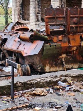 Kherson Ukraine 12. October 2022 Burned armored personnel carriers at the tertiary school