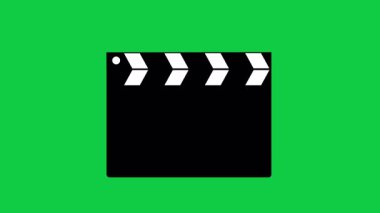Film Alkışlama Kurulu animasyona basıyor. Alkışlayıcı Tahta Film tahtası görünür, açılır, kapanır ve slaytlar. Video üretimi için izole edilmiş boş film alkışı. Alkış tahtası. Krom anahtar.
