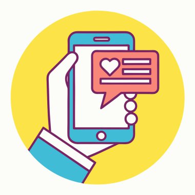 Uyarı baloncuğu olan bir akıllı telefonu tutan