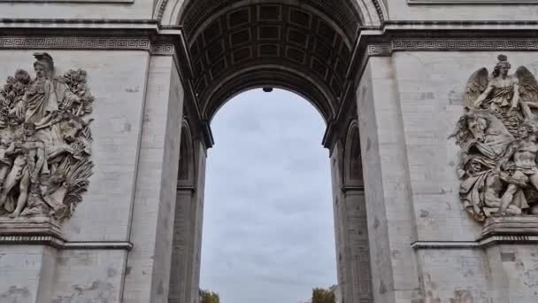 Diadalív Arc Diomphe Párizsban Franciaországban Szoros Építészeti Részletek Híres Történelmi — Stock videók
