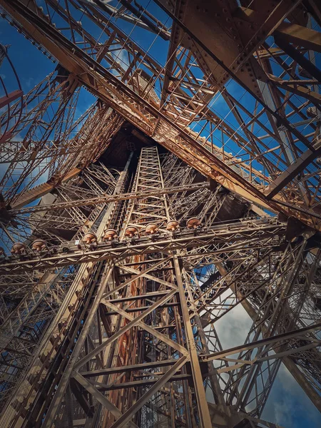 Eiffelova Věž Architektura Detaily Paříž Francie Pod Kovovou Konstrukcí Ocelové — Stock fotografie