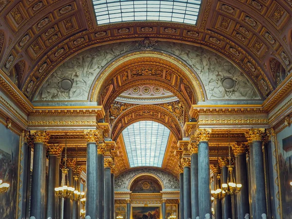 Piękne Detale Architektoniczne Galerii Wielkich Walk Pałacu Wersalu Francja Największy — Zdjęcie stockowe