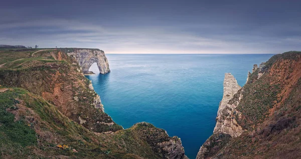Beautiful Panorama Porte Aval Natural Arch Etretat Famous Cliffs Normandy — Stock Photo, Image