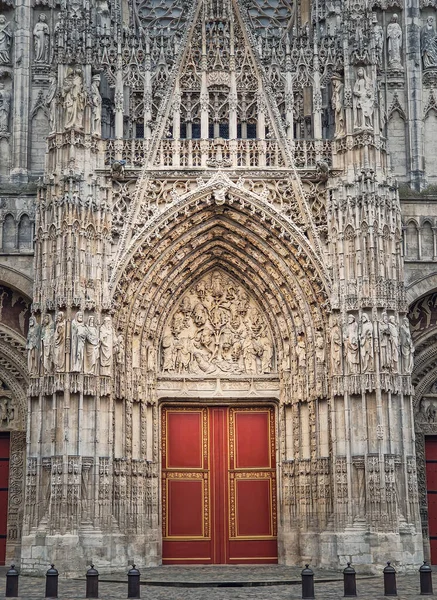 Notre Dame Rouen Katedralens Entrédörr Arkitektoniska Landmärke Fasaddetaljer Med Stilar — Stockfoto