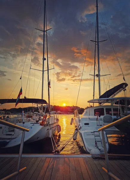 Sunset Scene Harbor Seen Yachts Moored Pier Old Town Nessebar — Stock Photo, Image