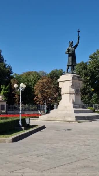Esteban Grande Monumento Stefan Cel Mare Estatua Frente Del Parque — Vídeos de Stock