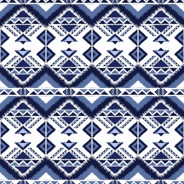 Bu bohem stil vektör illüstrasyonunda kabile geometrik desenleri ve ikat sanatı birleşir. Kot ve mavi taşlardan oluşan hafif bir arka plan moda ve dekorasyon için minimalist bir etnik tarz yaratır..