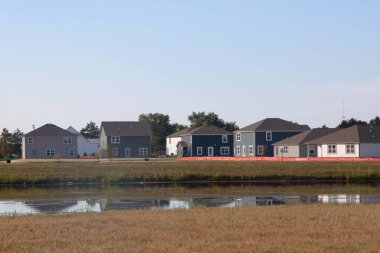 Bir ev inşaatı patlaması orta batıdaki banliyölerde yeni bir ev inşaatına yol açıyor. Greenfield, Indiana.