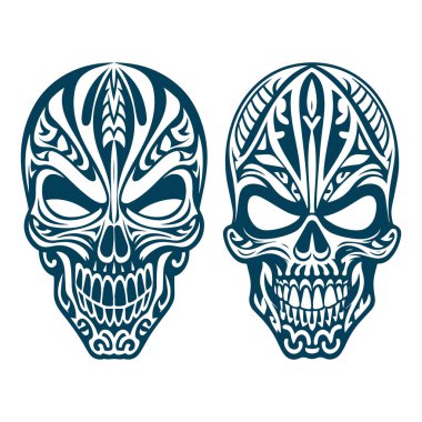 kabile dövmeli kafatası