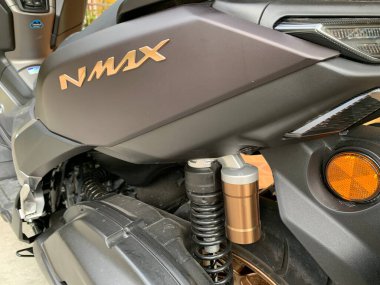 Parepare, Endonezya - 26 Eylül 2024: Yamaha Nmax motosikletinin iç kısmı.