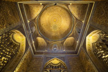 Guri Amir 'in ya da Gur Emir' in, Özbekistan 'ın Semerkand kentindeki Moğol fatihi Amir Temur' un ya da Tamerlane 'in mozolesi.