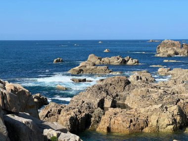 Pembe Granit Sahili, Brittany, Fransa. Atlantik Okyanusu
