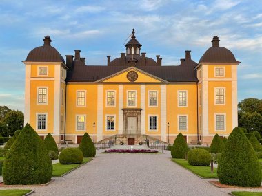 İsveç 'teki Stromsholm Sarayı veya Kalesi