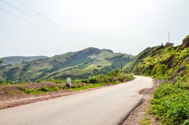 Karnataka, Hindistan 'daki Kuduremukh sıradağları