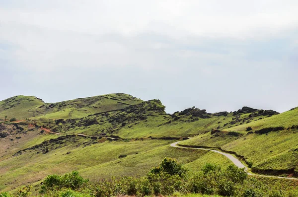 stock image Mullayanagiri range of mountains near Chickmagalur, India