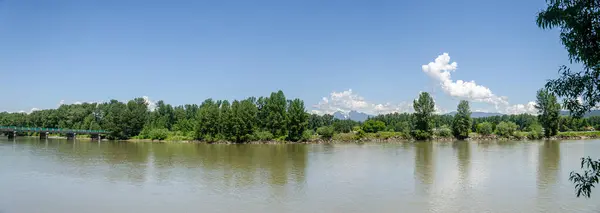 stock image Fraser River at Langley Fort, Canada, BC