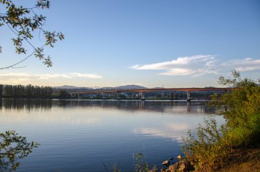 Misyon köprüsü Fraser Vadisi üzerinde Mission, British Columbia, Kanada