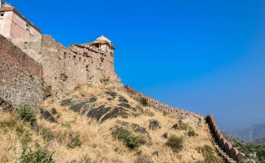 Kumbalgarh kalesinin bir kısmı, Rajasthan, Hindistan