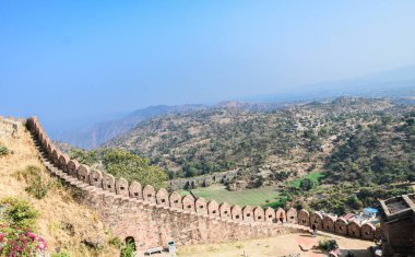Kumbalgarh kalesinin bir kısmı, Rajasthan, Hindistan