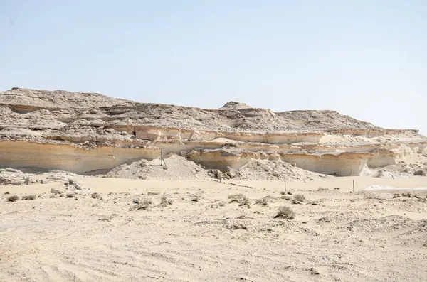 stock image Bu Salwa Shelf Hills Desert landscape with limestone hillocks in the background, Qatar