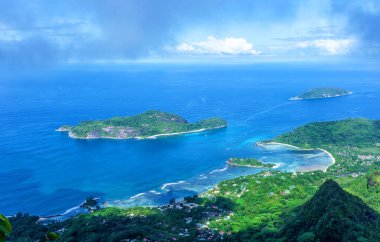 Bay Anse L'Islette, Island Mahe, Republic of Seychelles, Africa. Anse L'Islette is located in the west of Island Mahe. Island Terese on the left, Island Conception on the right.