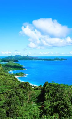 West coast of the Island Mahe, Republic of Seychelles, Africa. Bay Grand Anse in the foreground, Bay Anse Boileau and Bay Anse a la Mouche in the background. View from Venn's Town - Mission Lodge.