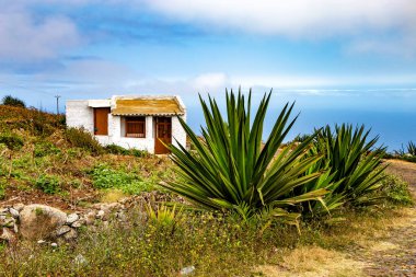 Sao Vicente Adası 'nda küçük bir ev, Cape Verde, Cabo Verde, Afrika.