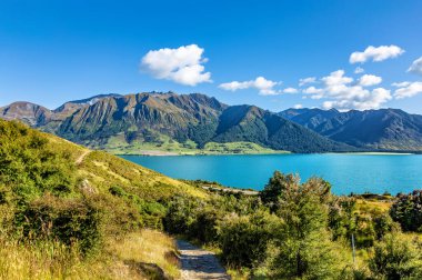 Hawea Gölü ve dağlar, Otago, Güney Adası, Yeni Zelanda, Okyanusya