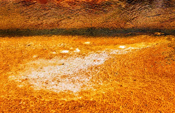 Orakei Korako Parkı, Taupo, Kuzey Adası, Yeni Zelanda ve Okyanusya 'da Dünya yüzeyine yakın çekim