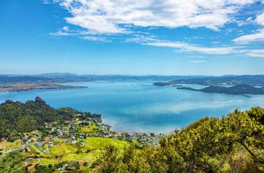 Whangarei Heads with Parua Bay, North Island, Yeni Zelanda, Okyanusya. 