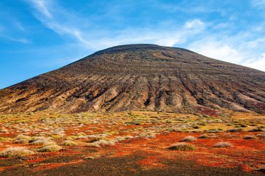 La Aguja Grande Dağı La Graciosa Adası, Lanzarote Adası, Kanarya Adaları, İspanya, Avrupa.