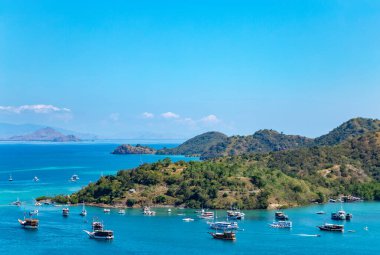 Bajo, Kelapa ve Seture adaları Labuan Bajo limanı, Ost Nusa Tenggara, Flores, Endonezya, Güneydoğu Asya