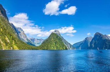 Milford Sound, Ulusal Park Fjordland, Güney Adası, Yeni Zelanda, Okyanusya