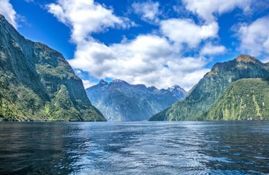 Milford Sound, Ulusal Park Fjordland, Güney Adası, Yeni Zelanda, Okyanusya