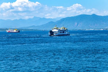 Denizdeki eski feribotlar, Ada Java, Bali, Endonezya, Güneydoğu Asya