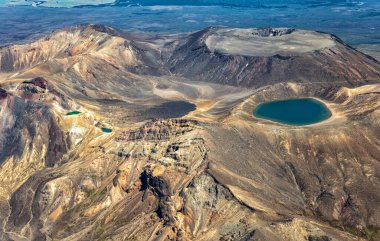 Zümrüt Gölleri ve Mavi Göl ile Kırmızı Krater, Kuzey Adası, Yeni Zelanda, Okyanus