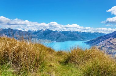 Wanaka Gölü ve dağlar, Otago, Güney Adası, Yeni Zelanda, Okyanusya