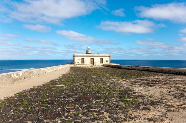 Deniz feneri Faro de Punta Martino, Ada Lobos, Kanarya Adaları, İspanya, Avrupa. 