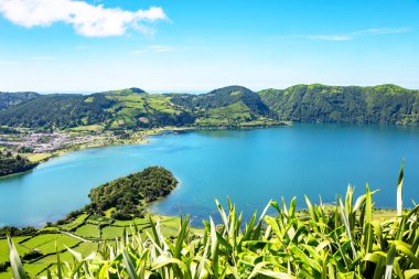 Lagoa Azul Gölü, Lagoa das Sete Cidades, Sao Miguel Adası, Azores, Portekiz, Avrupa