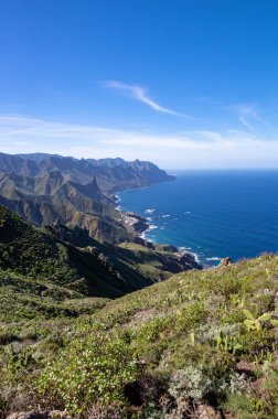 Roque de las Animas ile kuzey kıyısı, Tenerife Adası, Kanarya Adaları, İspanya, Avrupa