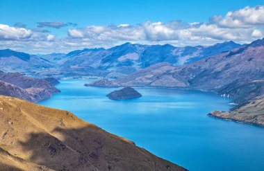 Wanaka Gölü ve dağlar, Otago, Güney Adası, Yeni Zelanda, Okyanusya