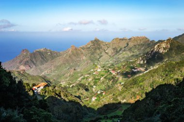 Anaga Ulusal Parkı 'ndaki dağ manzarası, Tenerife Adası, Kanarya Adaları, İspanya, Avrupa