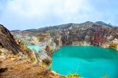 Krater Danau Alapola ve Kootainuamuri, Volkan Kelimutu, Flores Adası, Endonezya, Güneydoğu Asya