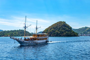 Geleneksel Phinisi yelkenli gemileri, Labuan Bajo, Flores Adası, Endonezya
