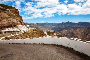 Kaya oluşumu Roque Nublo, Artenara, Ada Gran Kanaryası, Kanarya Adaları, İspanya, Avrupa