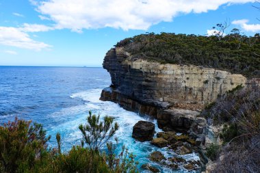 Tasman Kemeri, Şeytan 'ın Mutfağı ve Rüzgar Deliği, Tazmanya, Hobart, Avustralya 