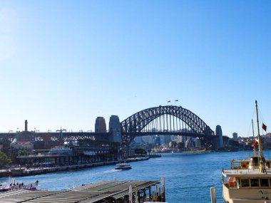 Darling Harbor, Harbour Köprüsü ve Sidney, New South Wales, Avustralya 'daki çevresi. 