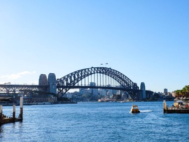 Darling Harbor, Harbour Köprüsü ve Sidney, New South Wales, Avustralya 'daki çevresi. 