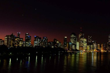 Brisbane CBD Gece Kanguru Point, Queensland, Avustralya 