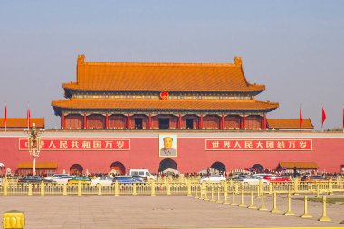 Pekin 'deki Tiananmen Meydanı' nda güzel mavi bir kış günü, Çin 